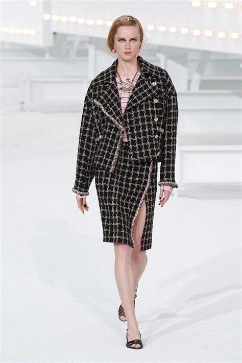 chanel spring 2021 collection|Chanel fashion show 2021.